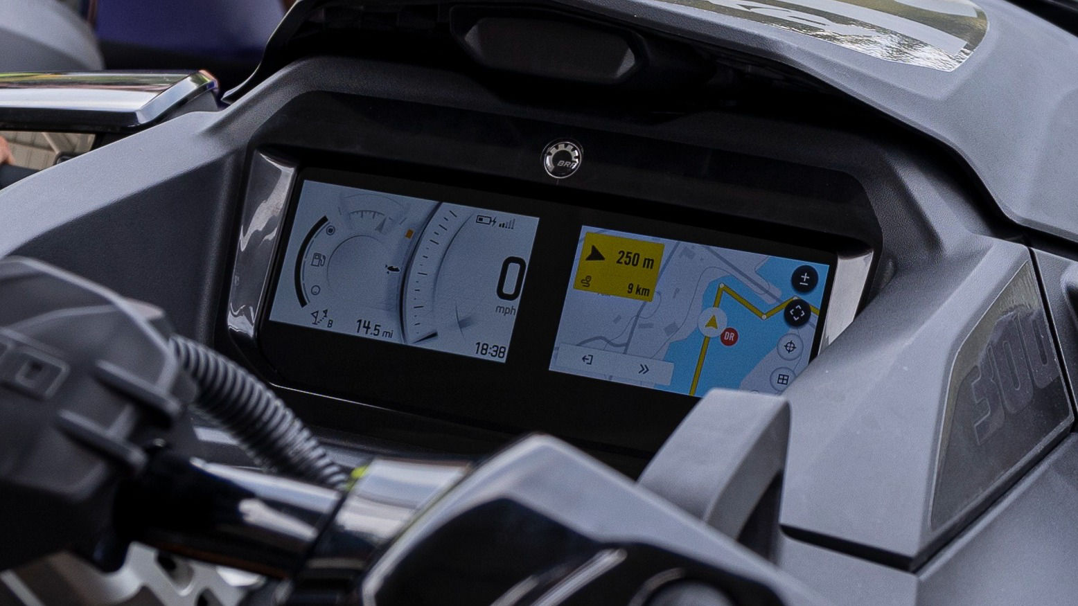 BRPカラーディスプレイ