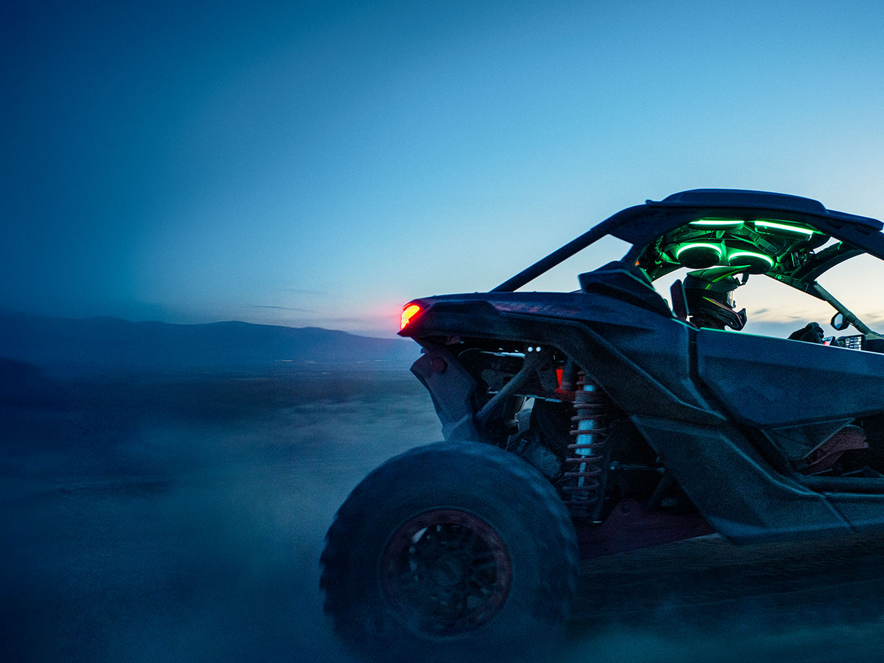 Can-am audio roof promotion 