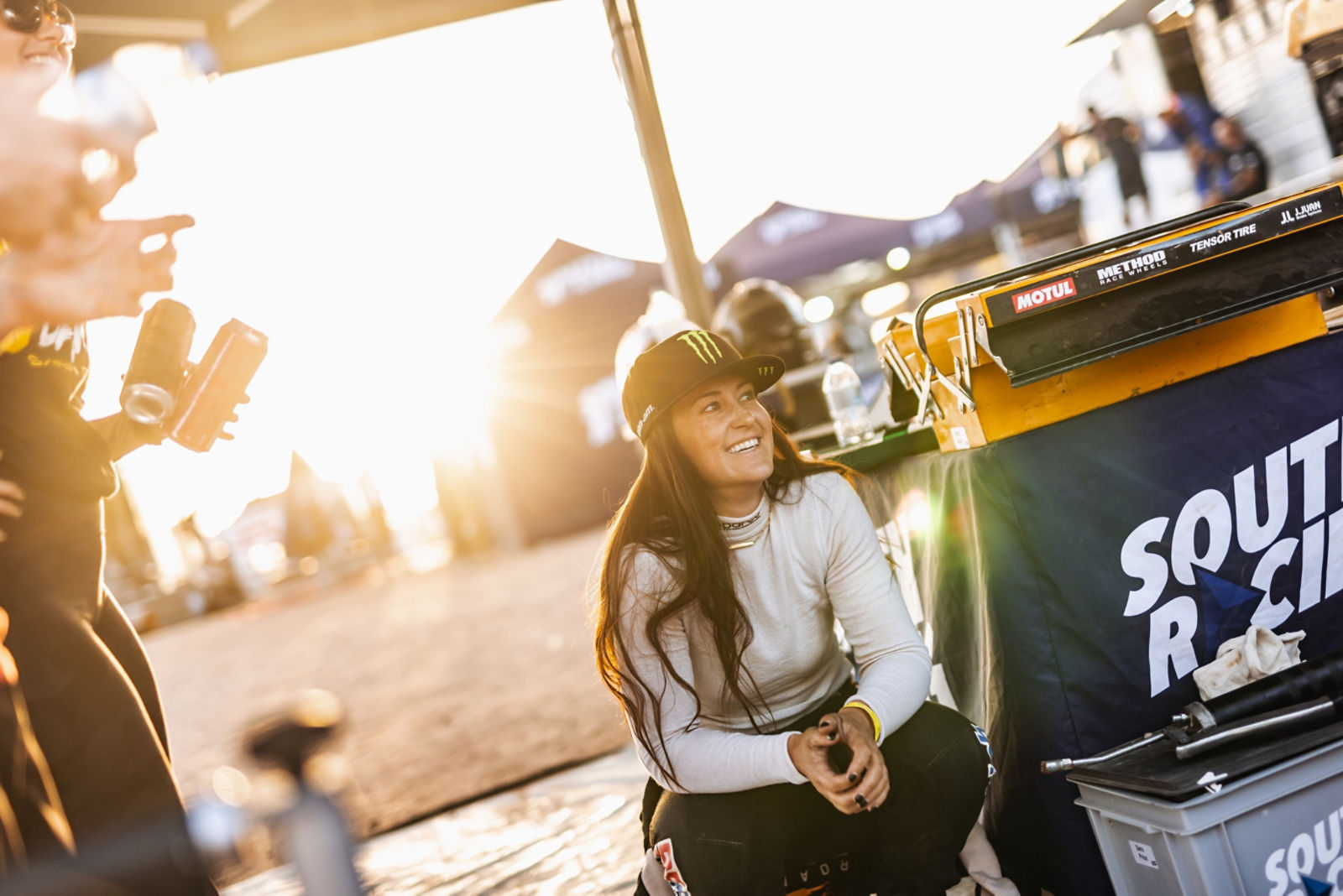 Sara Price vor der Rallye Dakar 2024 