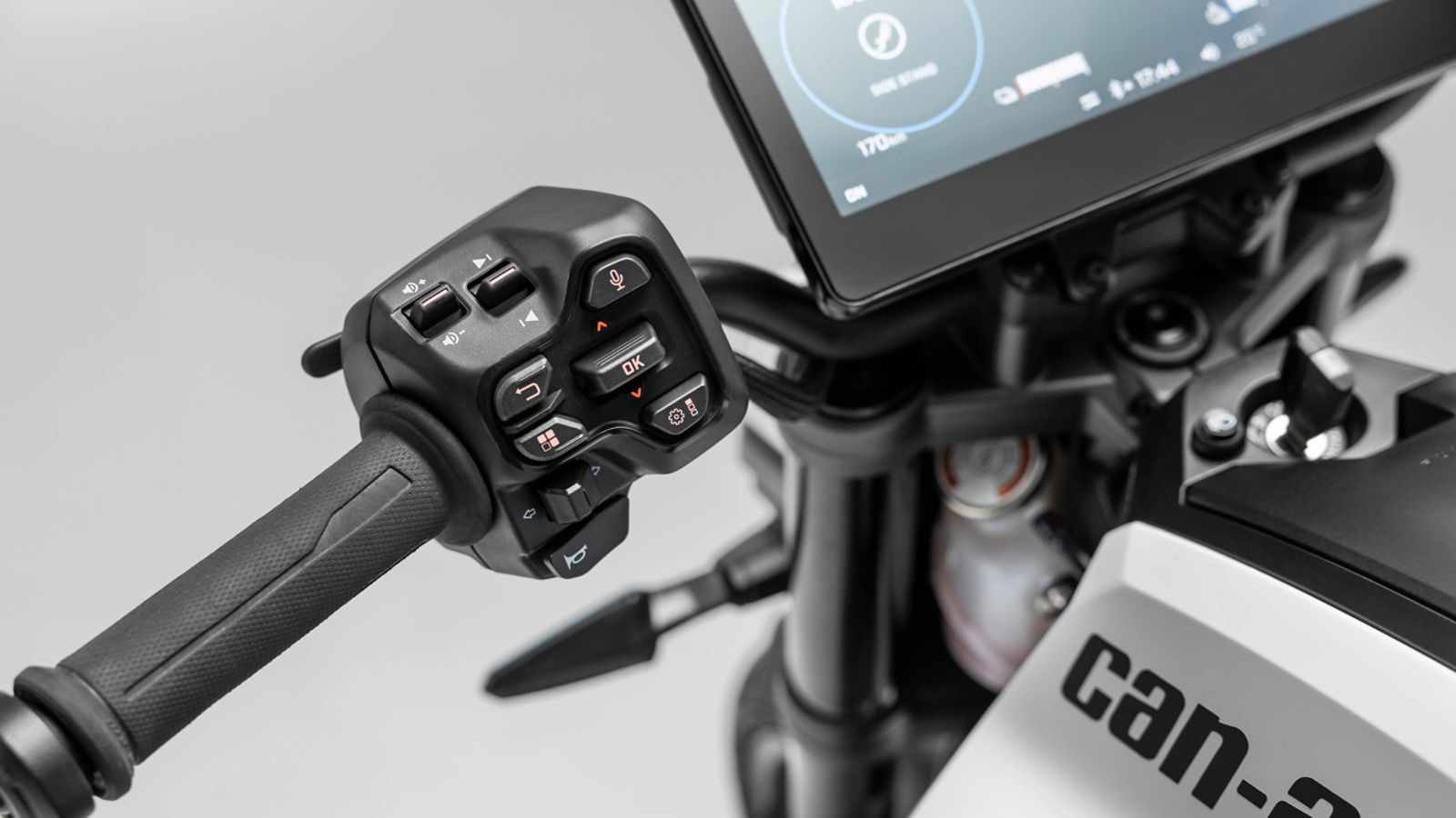 Handlebar control module on 10.25" display of a Can-Am motorcycle