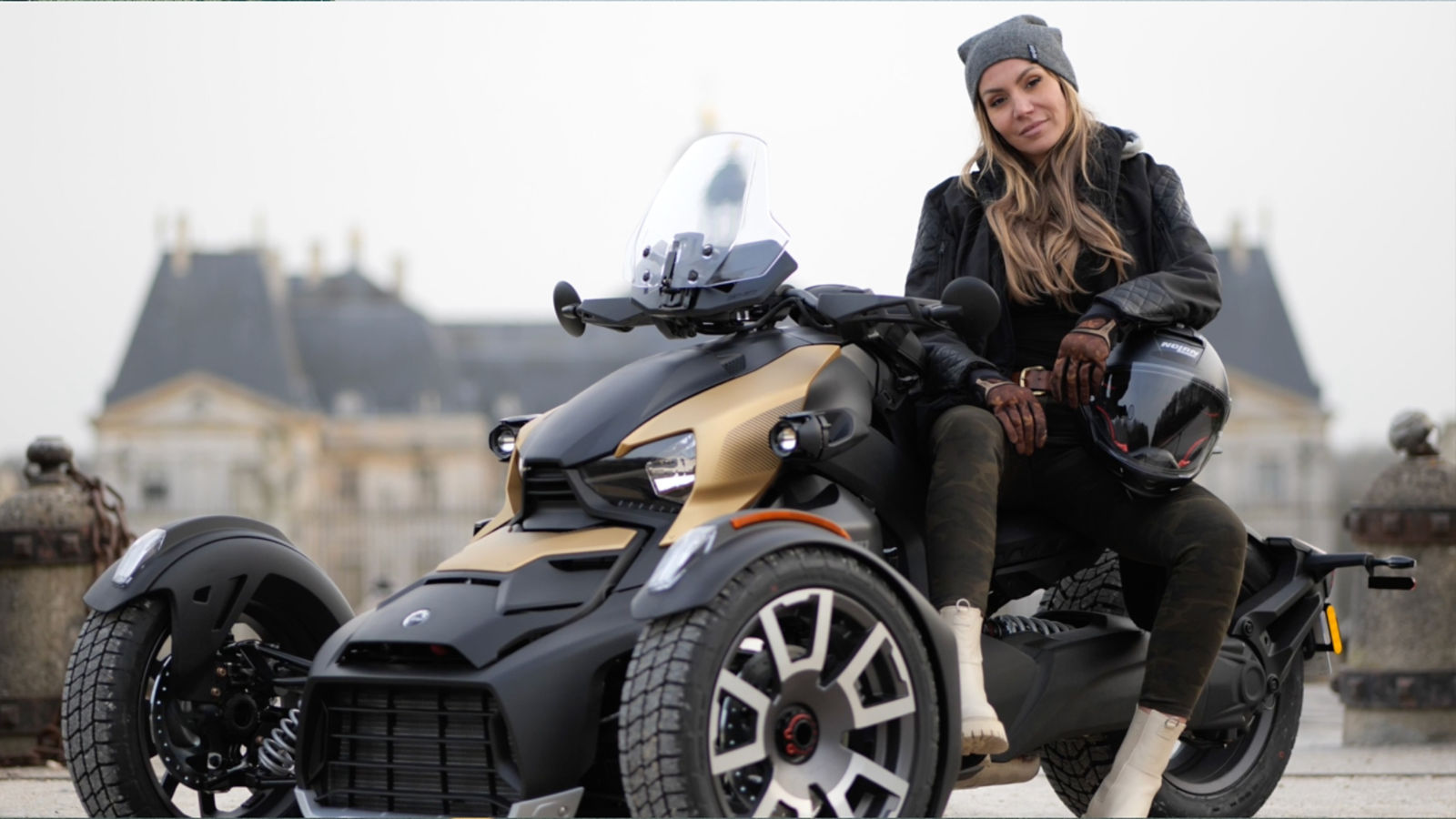 Charlee Moss sur un Can-Am Ryker