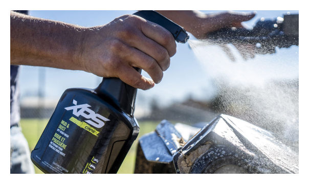 Produit de nettoyage XPS pour nettoyer votre véhicule Can-Am
