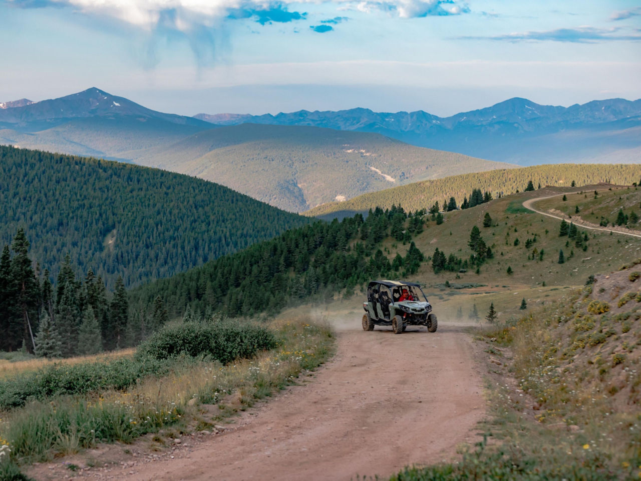 Randonnée en SSV dans les montagnes du Colorado