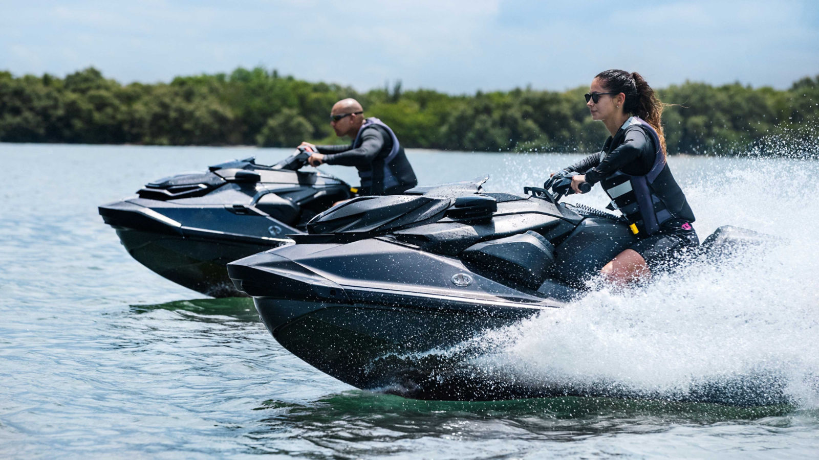 Un groupe d'amis en Sea-Doo