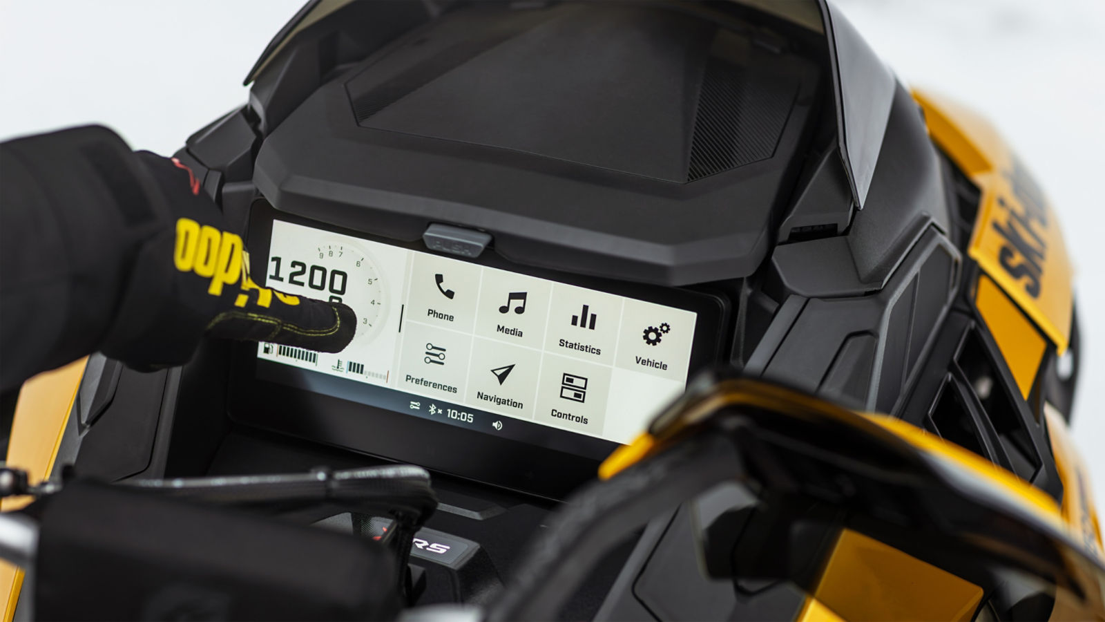 10,25" Touchscreen Display on the 2027 Ski-Doo Backcountry X-RS
