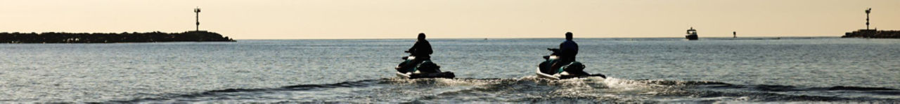 loading bikes on a Can-Am