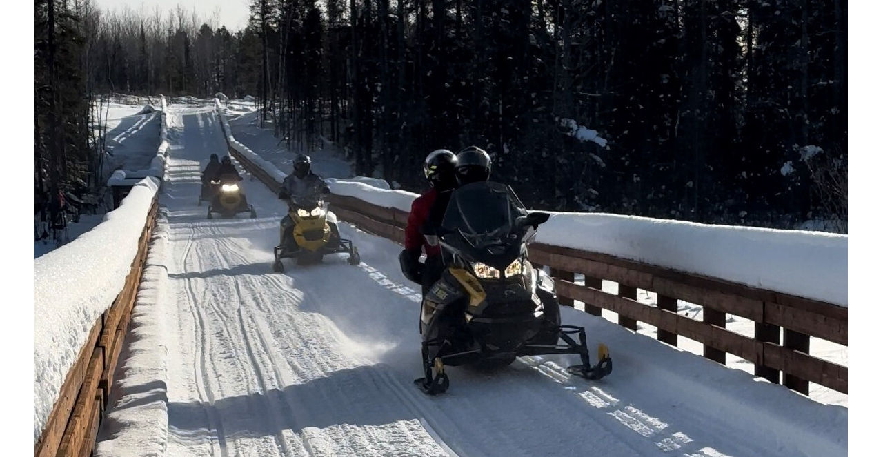 lossing guided ski-doo ride