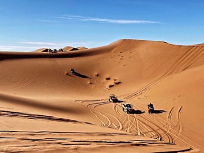 group of can-am in the Moroccan desert