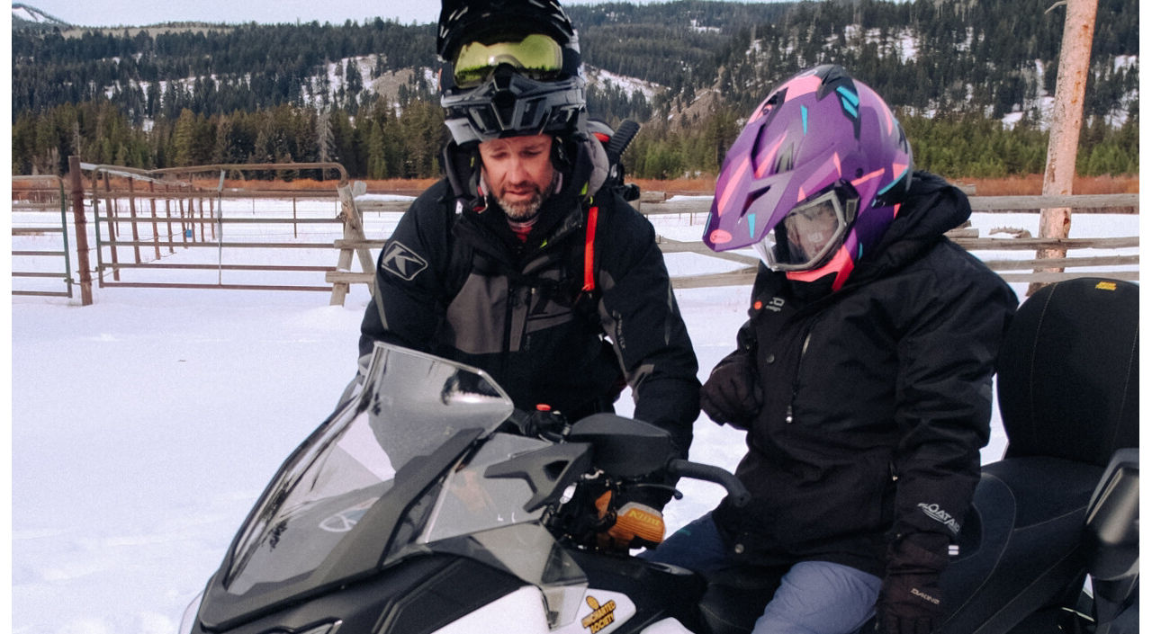 safety instruction on the electric ski doo