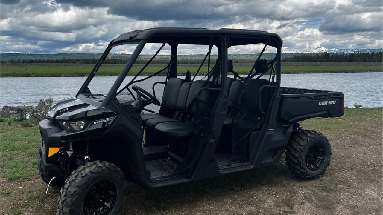 can-am defender close up