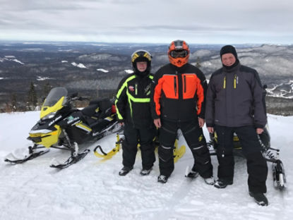 groupe de pilotes à Gaspé