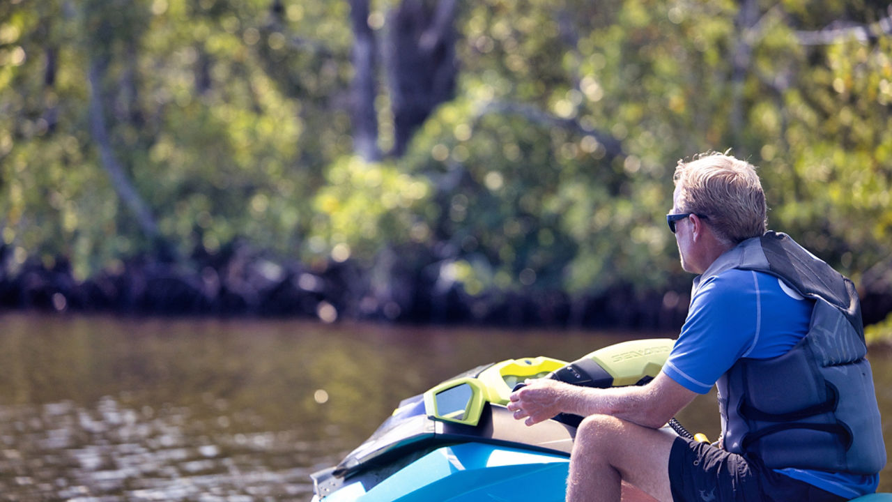 Un couple sur un Sea-Doo