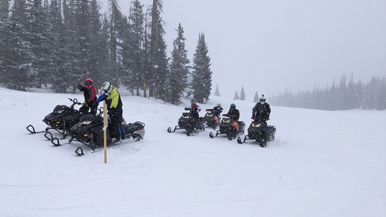 groupe de pilotes de Ski-Doo