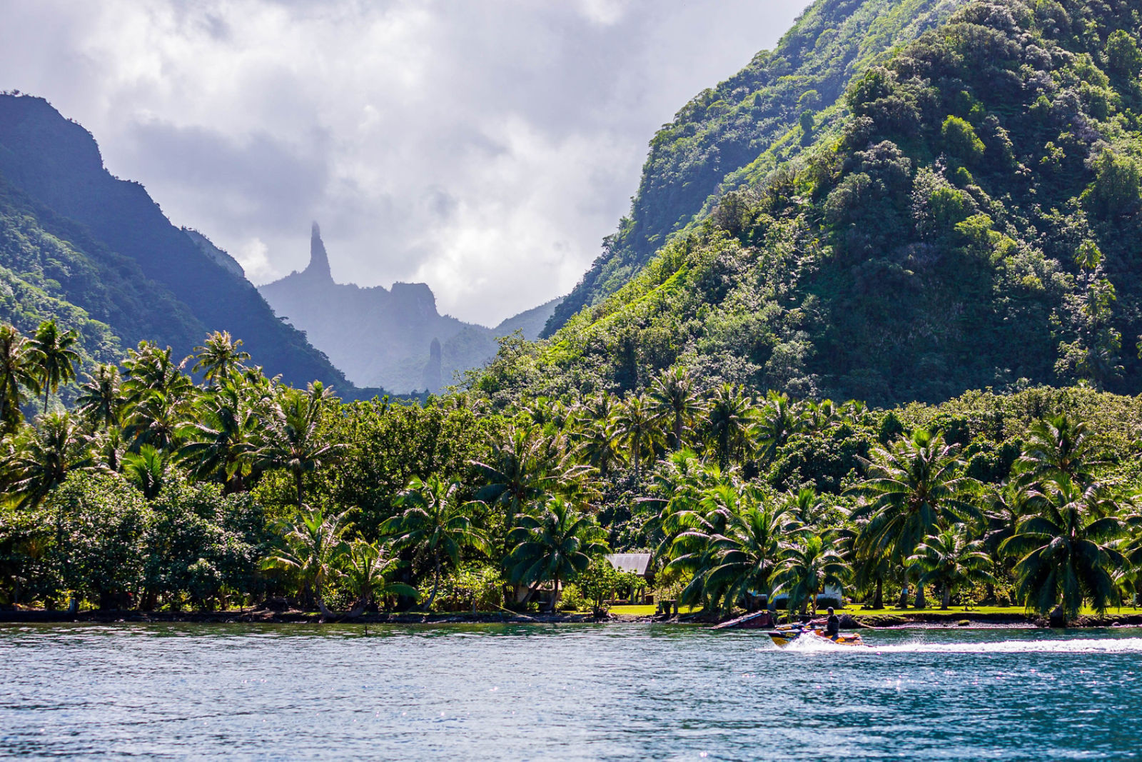 Picture of the trip of Michel Bourez 